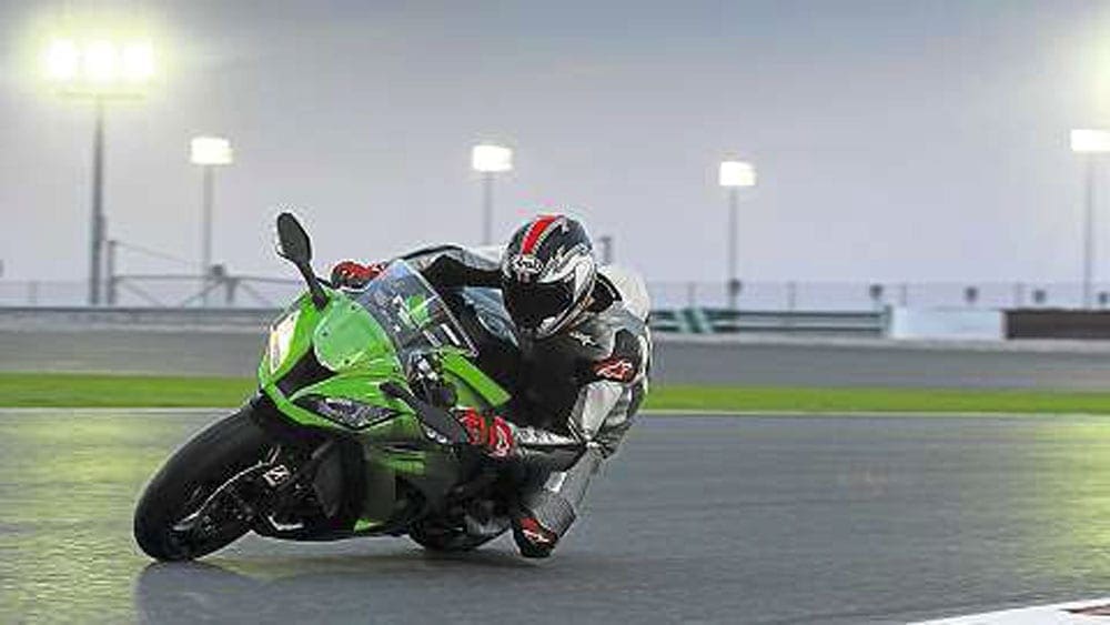 Kawasaki-ZX-10R-1.jpg