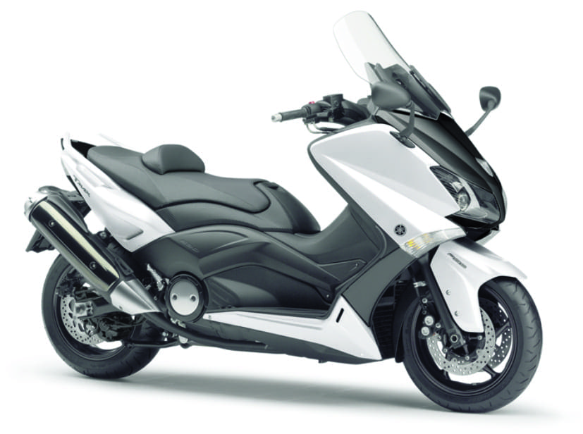 YAMAHA TMAX 530