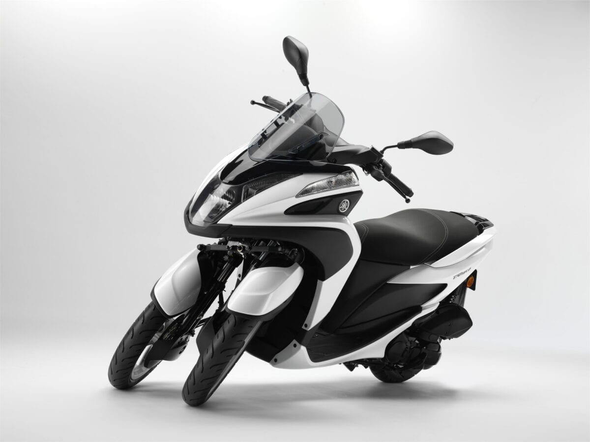 Yamaha scooter 2 shop front wheels