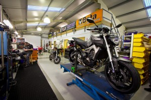 From TT racers to the new Yamaha MT09, Maxton supply riders from around the world.
