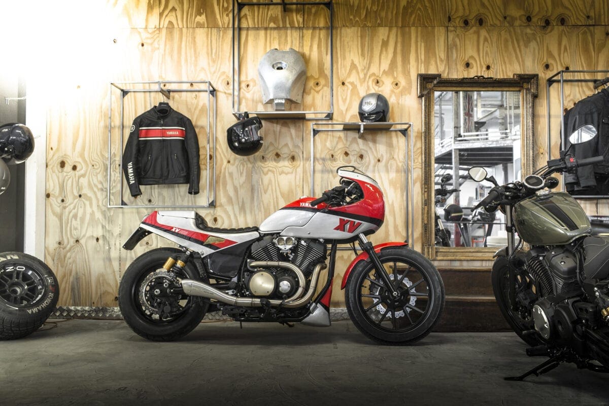 yamaha_389961_2014_yam_xv950puresport_eu_custom_sta_002