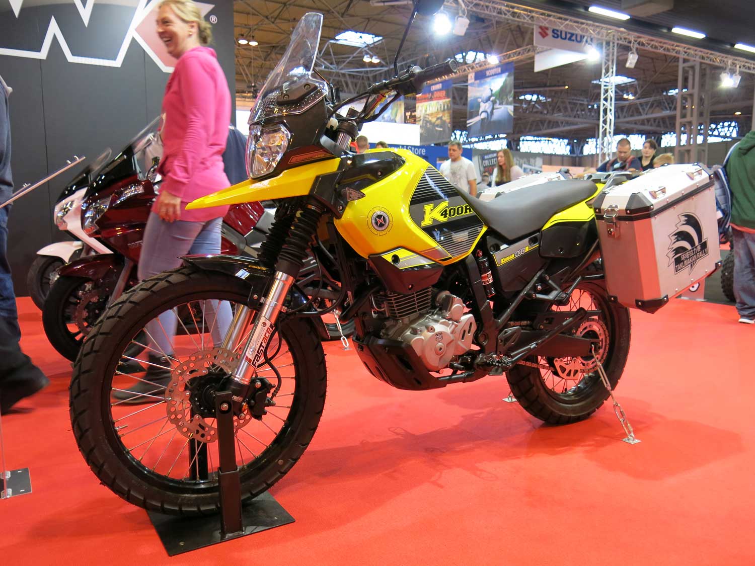 400cc adventure motorcycle discount