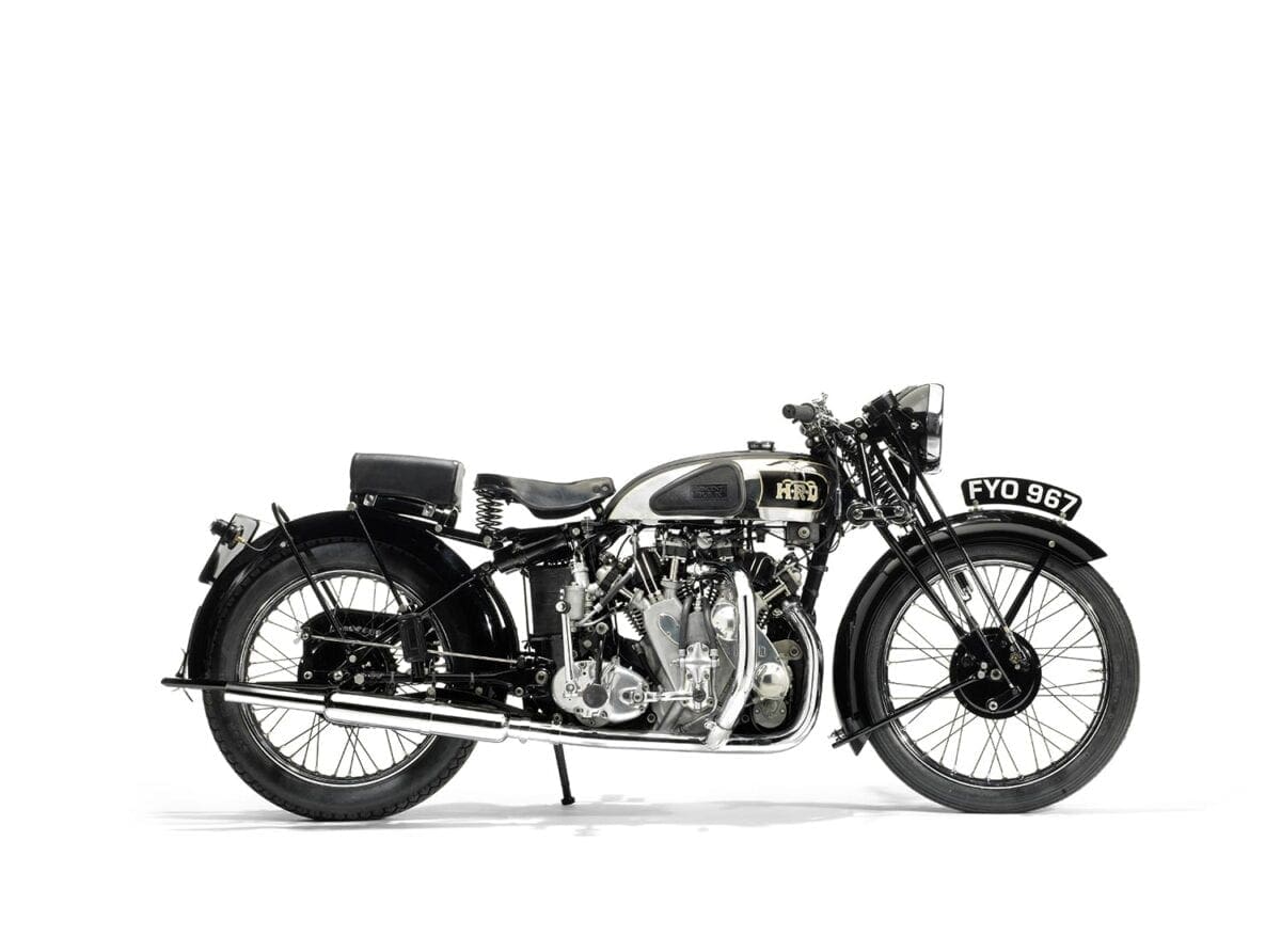 1939-Vincent-HRD-998cc-Series-A-Rapide---3