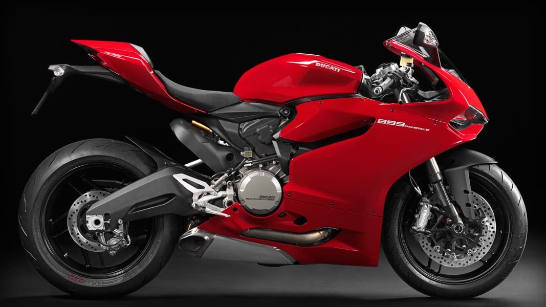 Color_SBK-899-Panigale_MY14_R_01_1067x600