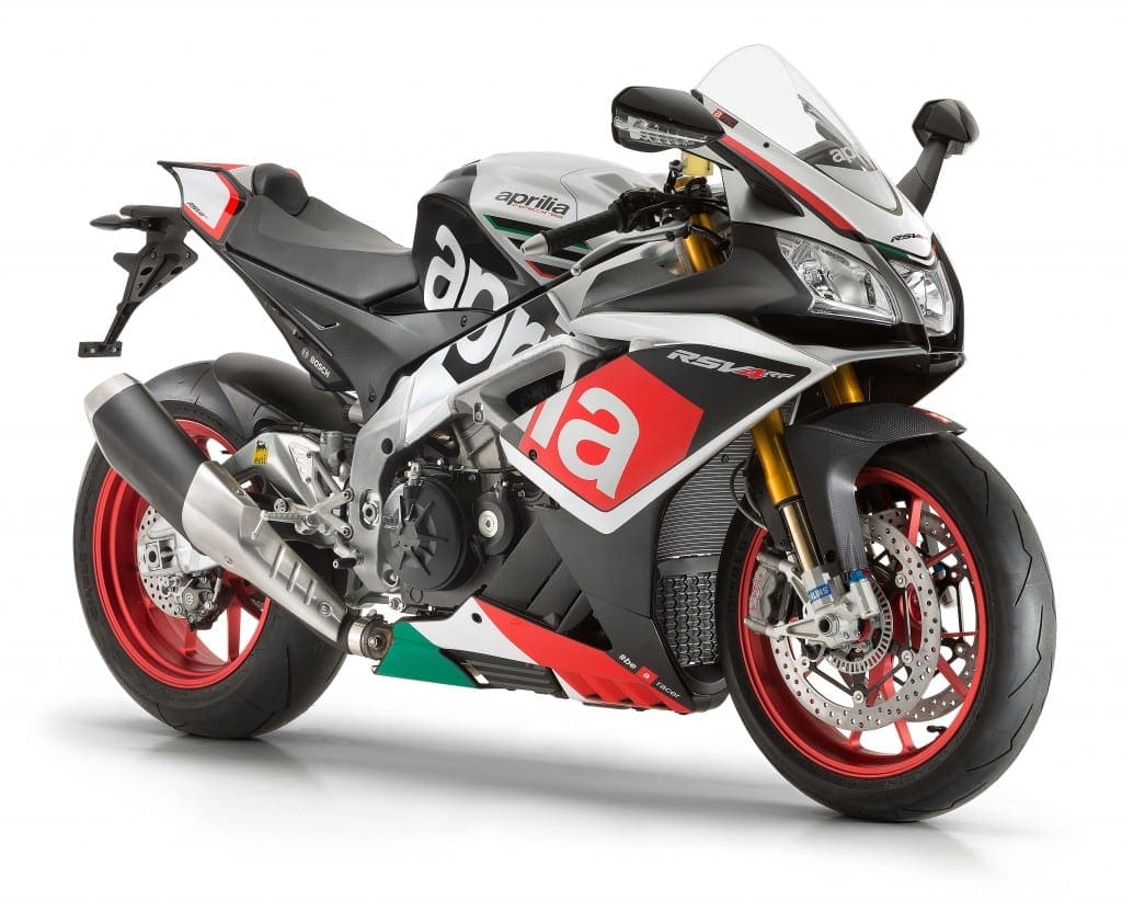 Aprilia RSV4 RF 2016_34dx