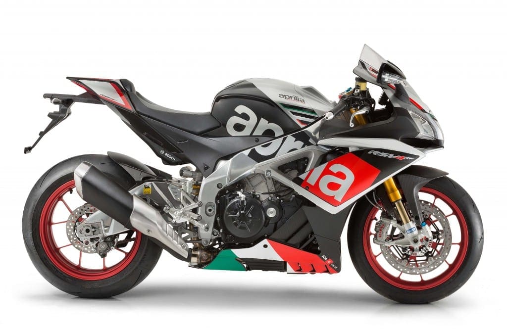 Aprilia RSV4 RF 2016_latdx