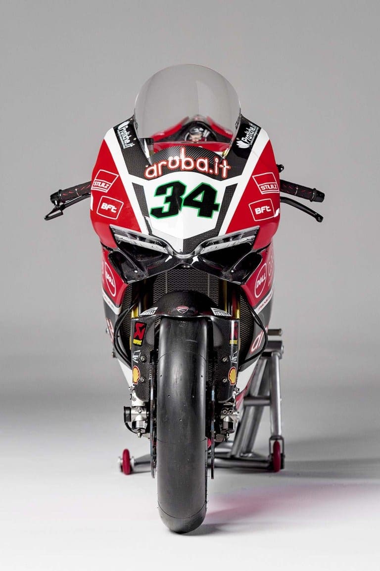 Aruba-Ducati-Corse-World-Superbike-Team-23