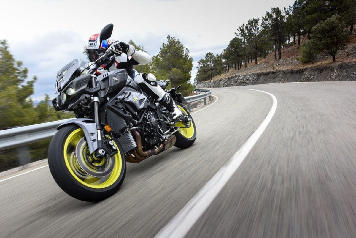 Yamaha discount mt 40