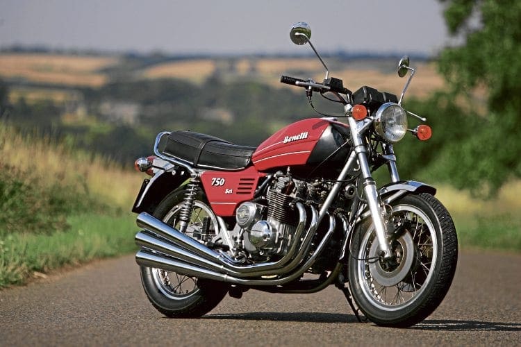 Итальянский мотоцикл Moto Guzzi