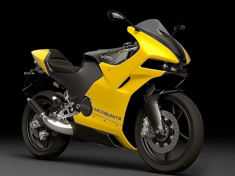 The Vins Duecinquanta: two-stroke, 90bhp, 85kg. Eeep.