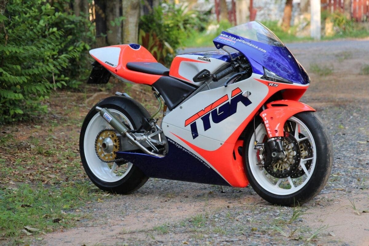 TYGA s Honda RS250R project Grand Prix RACE bike for the 