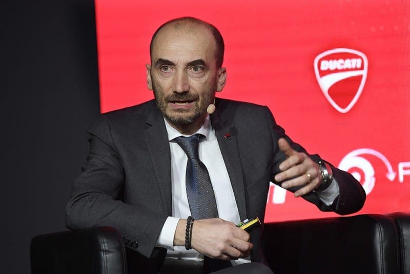 Ducati CEO Claudio Domenicali CONFIRMS Streetfighter V4 is COMING. |  MoreBikes