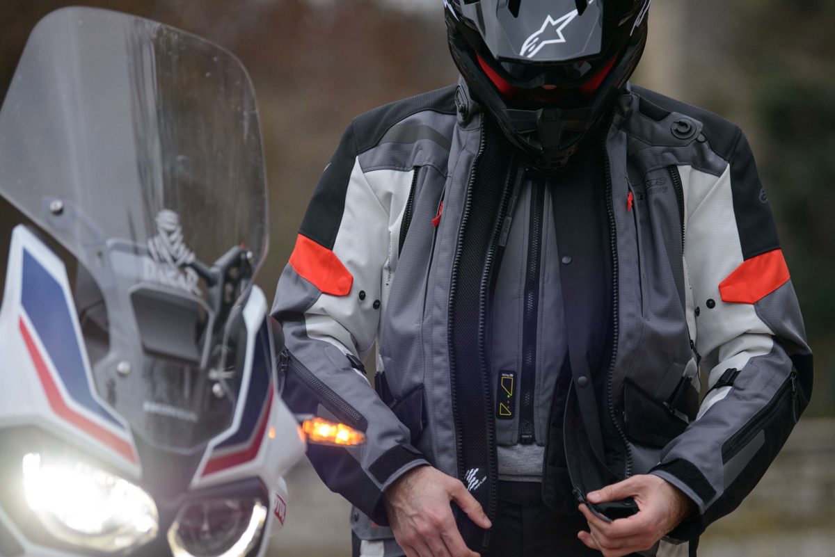 NEW GEAR: Alpinestars reveals its FIRST autonomous AIRBAG vest.