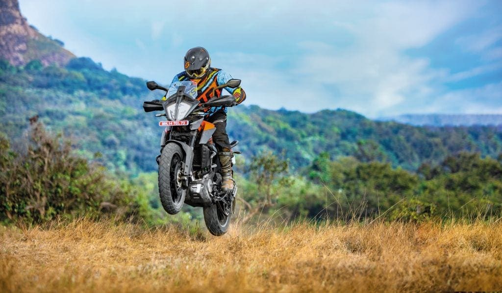 This thing hustles. It's a motorcycle from KTM that's good off-road and amazing on-road. Best small KTM yet? Possibly, yes.