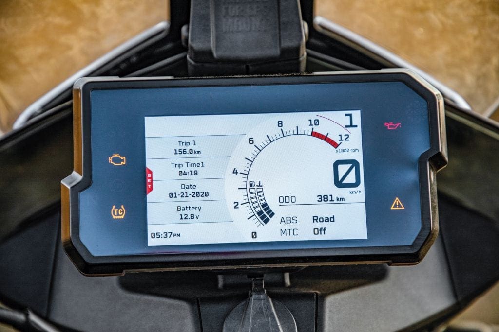 The TFT dash is brilliant. Easy to read and packed with information. Works with apps, too.