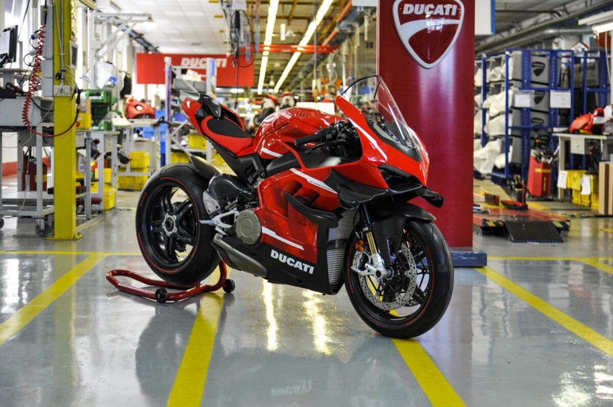 VIDEO Ducati’s FIRST Superleggera V4 rolls off the production line And it’s GLORIOUS