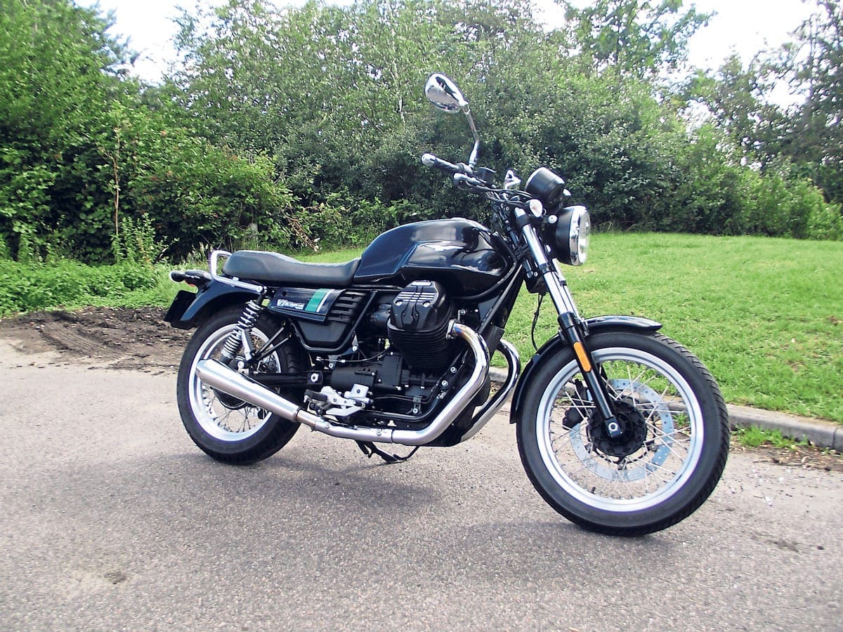 Moto Guzzi V7 III Special