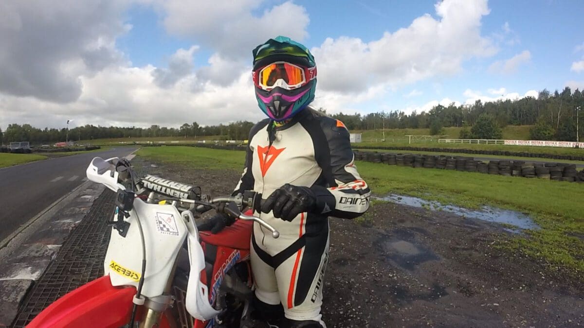 Tahnee Attwood reviews Dainese Impeto Motorcycle Gloves