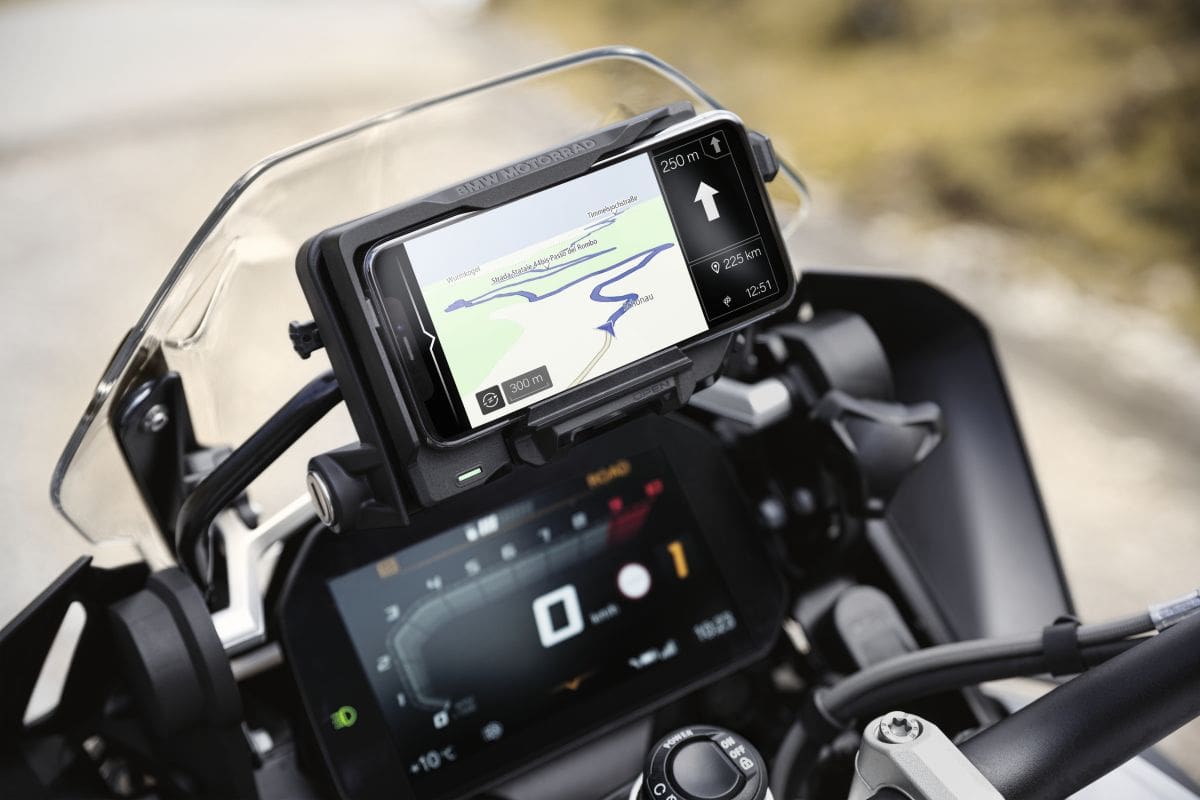 BMW RideConnected Cradle