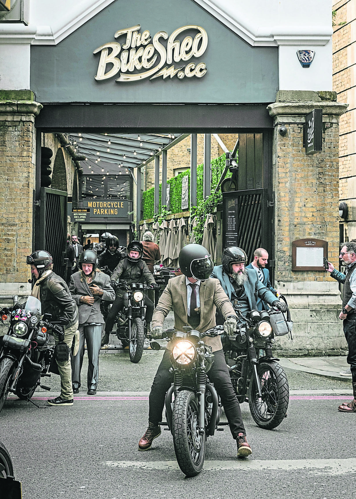 Distinguished Gentleman's ride 2022