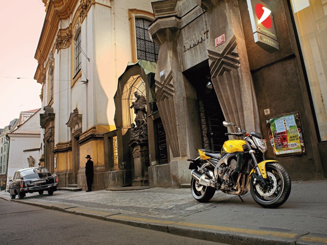 Yamaha FZ1 parked on the street