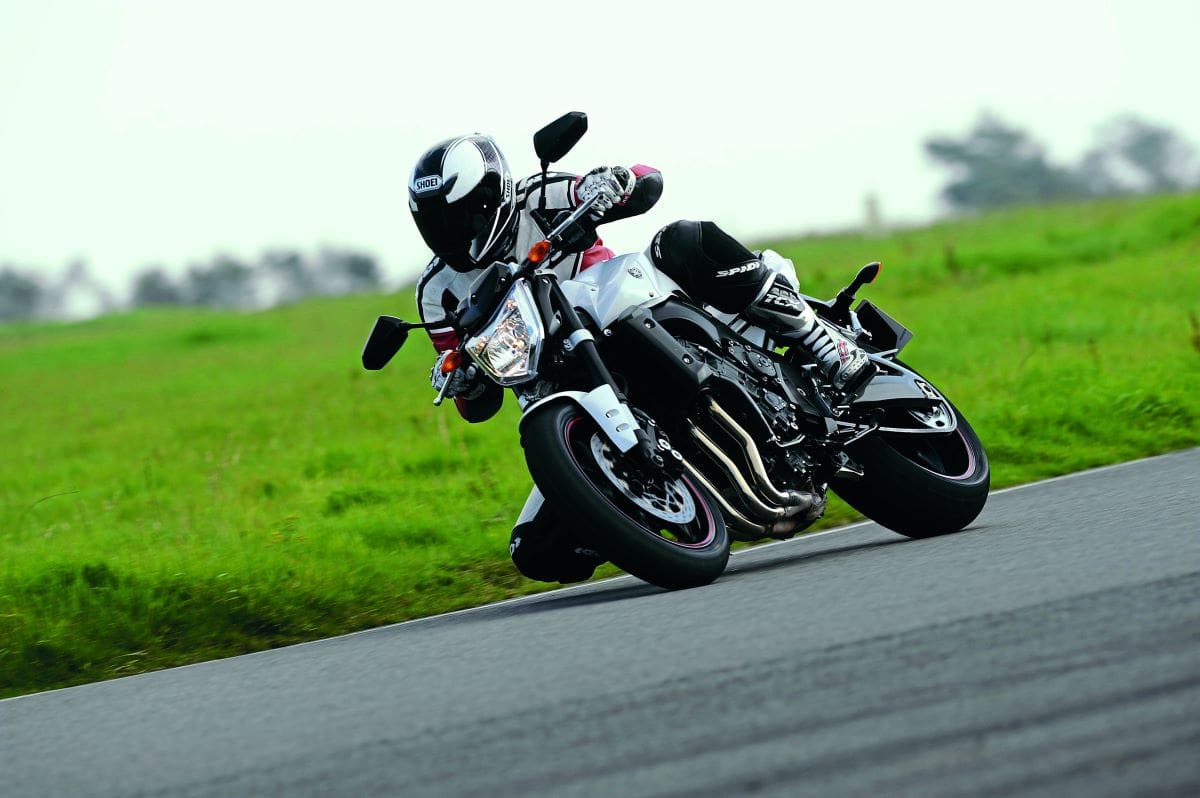 Yamaha FZ1 on the track.