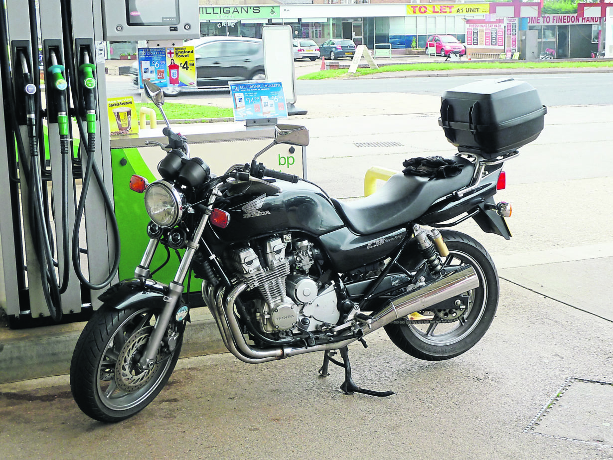 Honda CB750 F2N