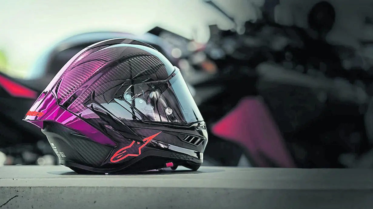 Alpinestars Supertech R10 Motorcycle helmet