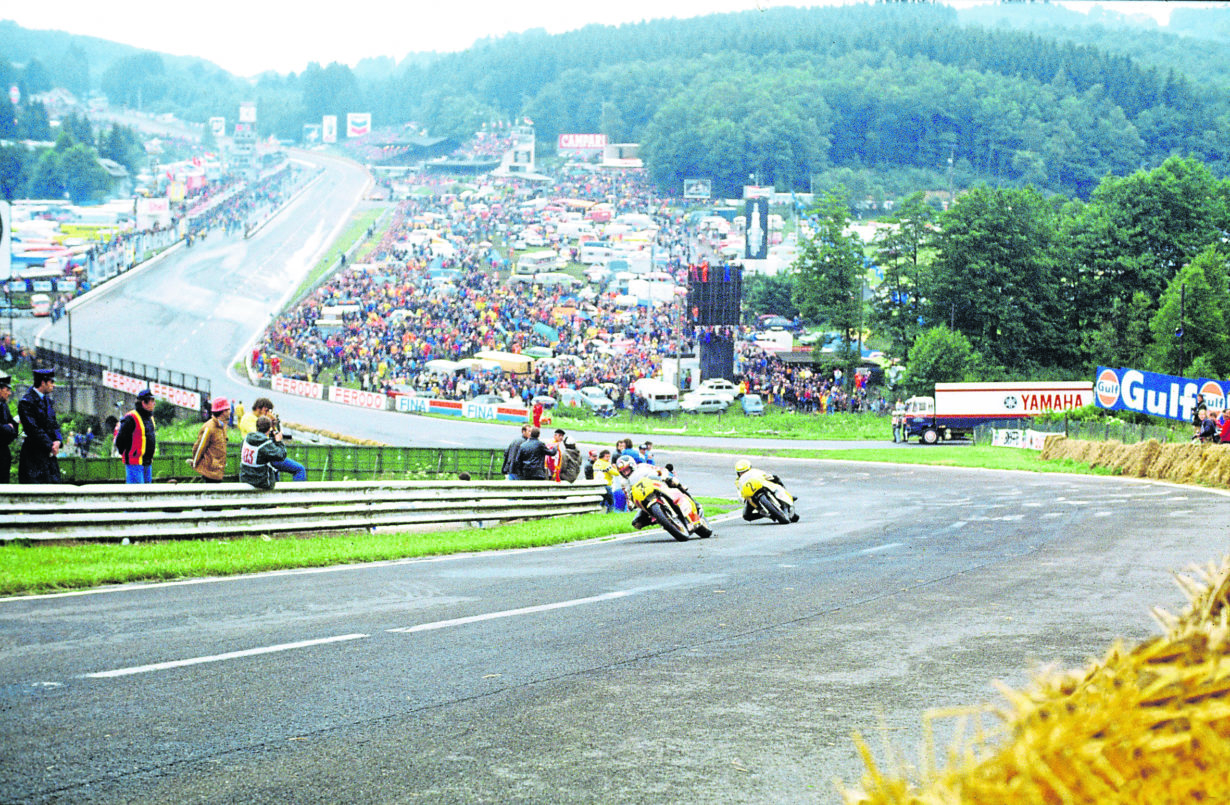 1979 Belgian Grand Prix - Barry Sheene and Kenny Roberts do battle.