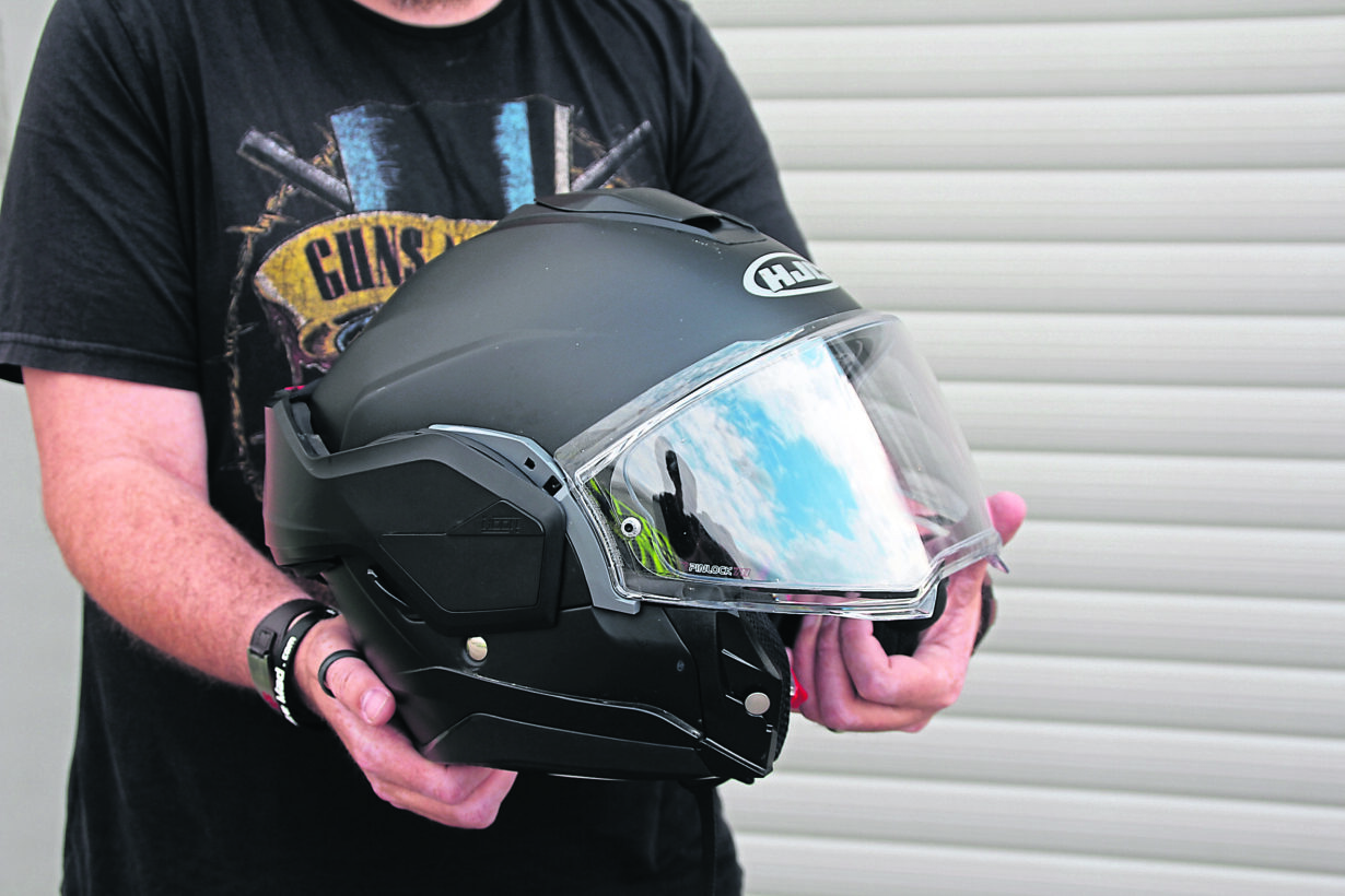 HJC i100 Flip-up motorcycle helmet