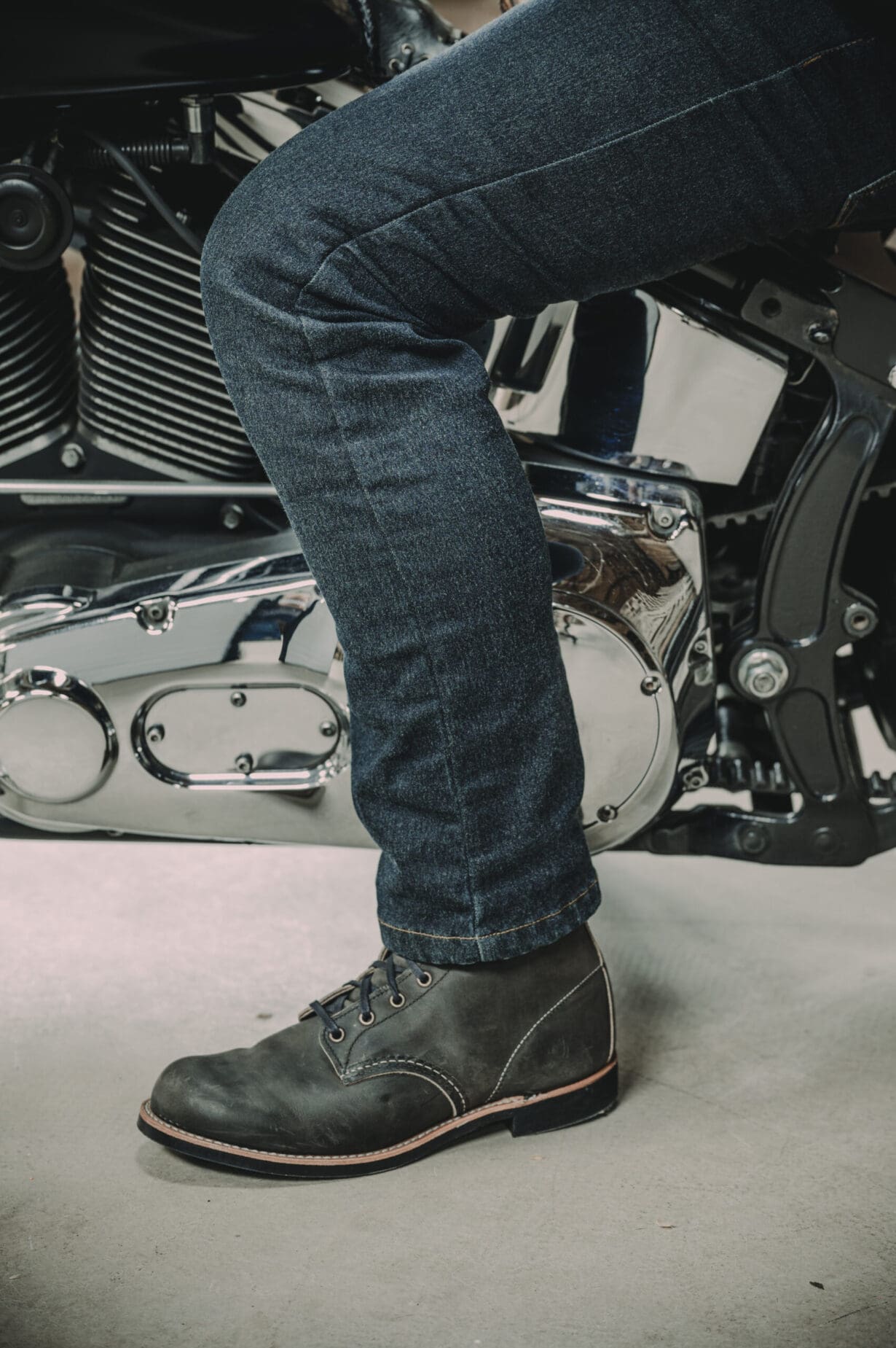 Paranoid X - AAA-rated armoured motorcycle jeans from Roadskin