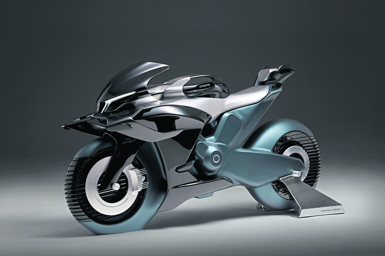 CFMoto V4