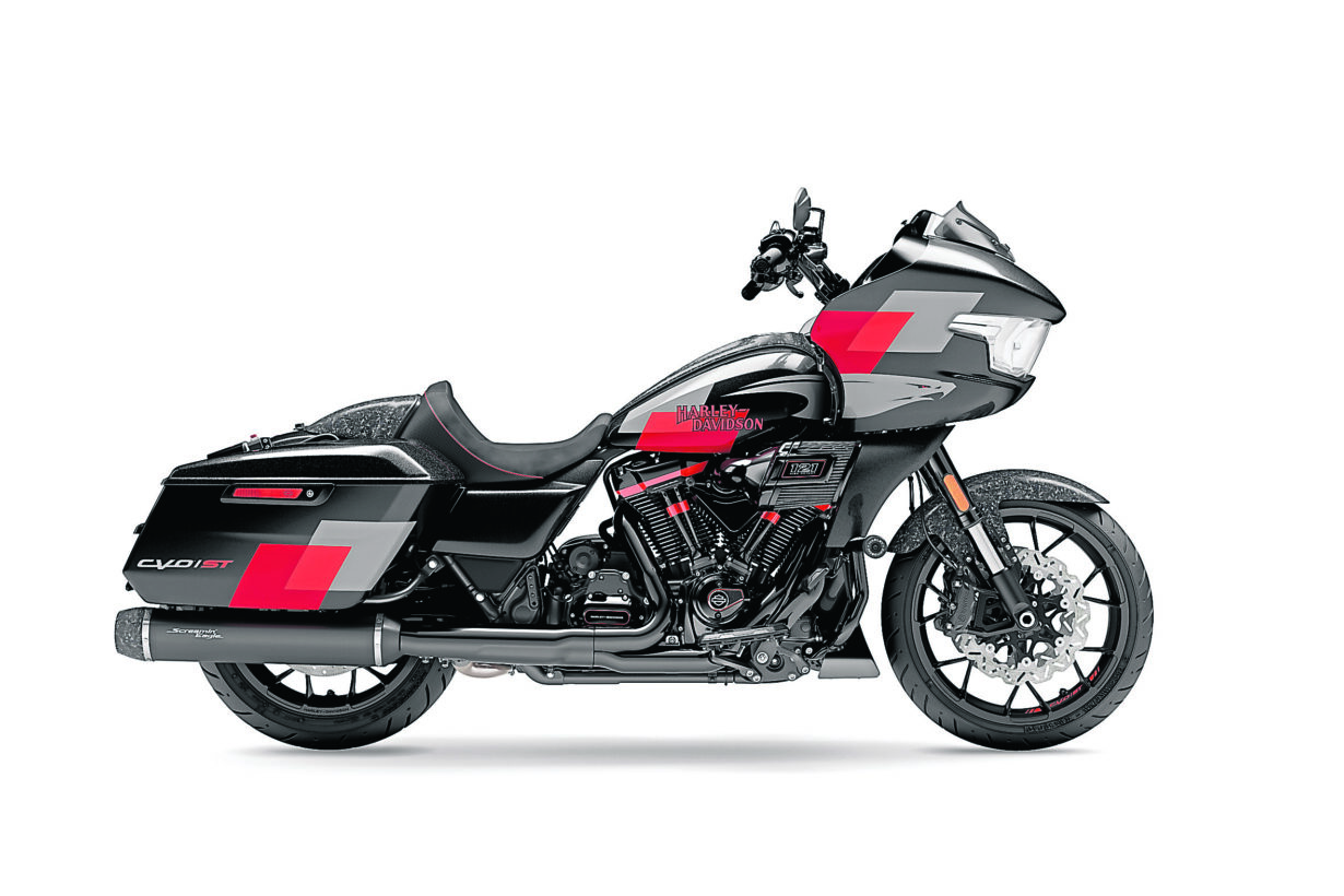 Road Glide ST CVO
