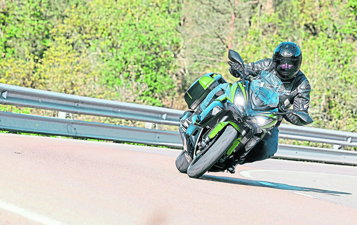 Kawasaki Ninja 1100 SX