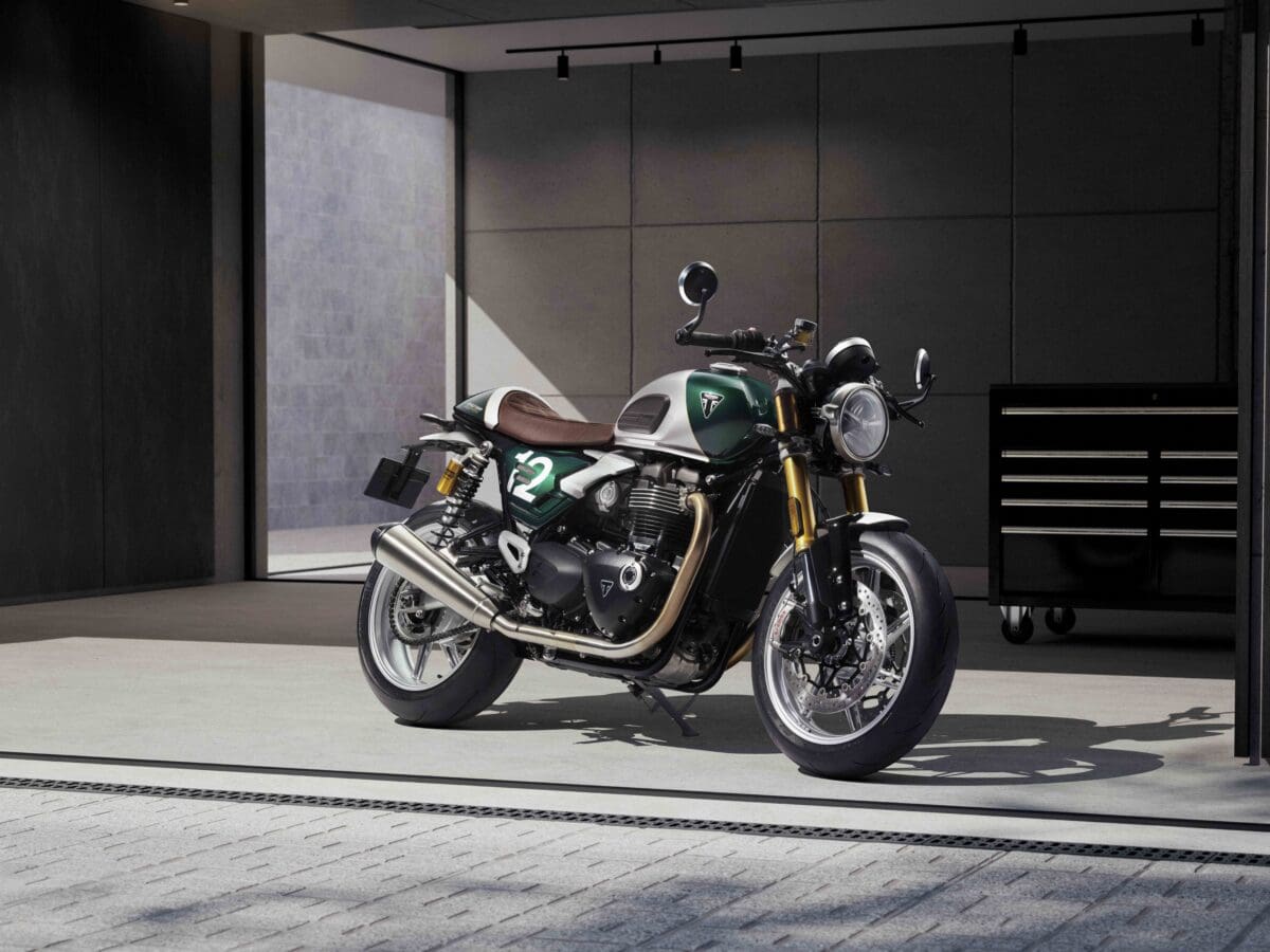 Triumph Speed Twin 1200 Café Racer Edition: лимитированная версия в стиле ретро