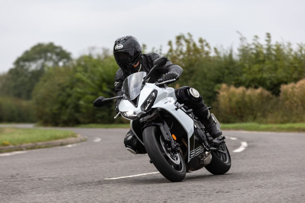 Тест-драйв: Triumph Daytona 660 — трёхцилиндровый спортбайк для A2